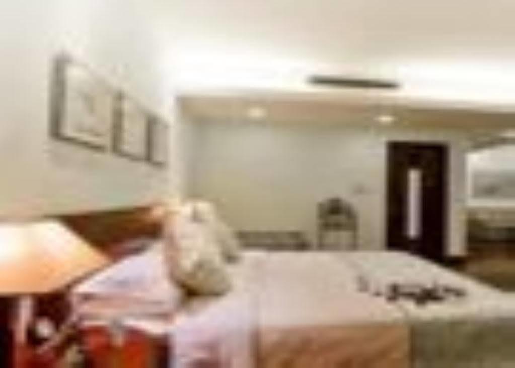 Ramada Plaza Sino-Bay Shanghai Fengxian Extérieur photo